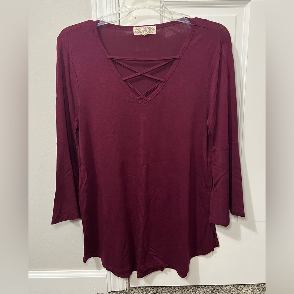 Pink Rose Women’s Blouse Shirt Wine Burgundy Flowy Top Criss Cross Size M